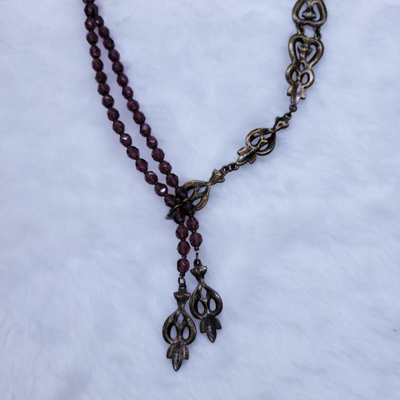 Sweet Romance  purple bead and rhinestone necklace and pierced earrings - Picture 5 of 6